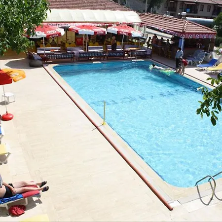 Otel Happy Nur 3*